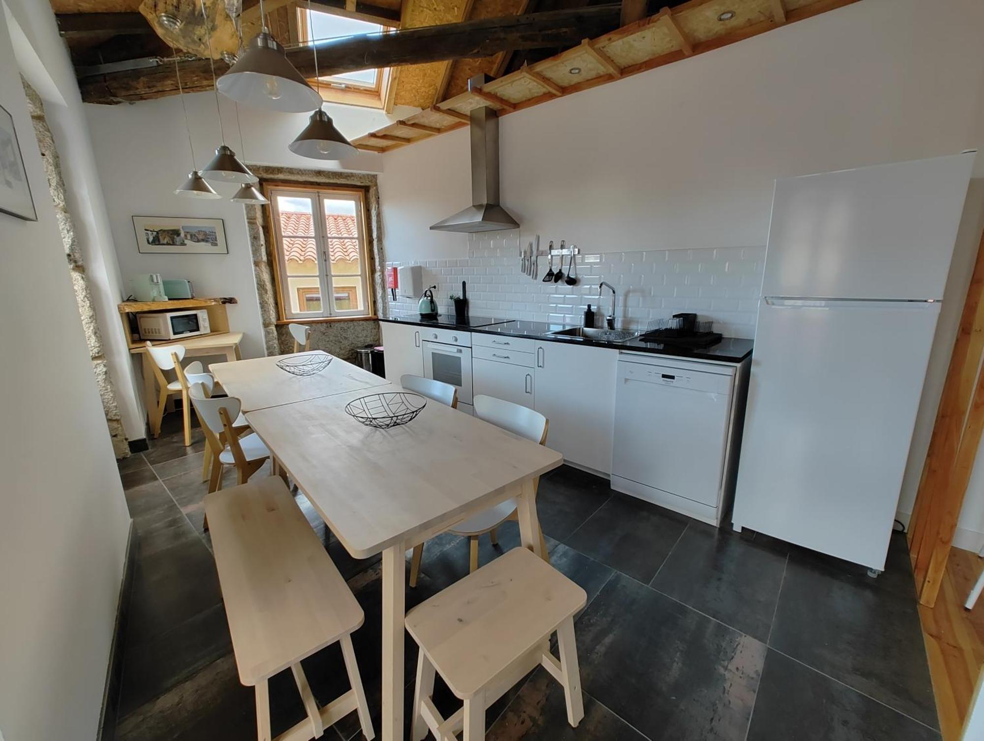 Urbe Sanchina - Hostel & Suites Гуарда Екстериор снимка